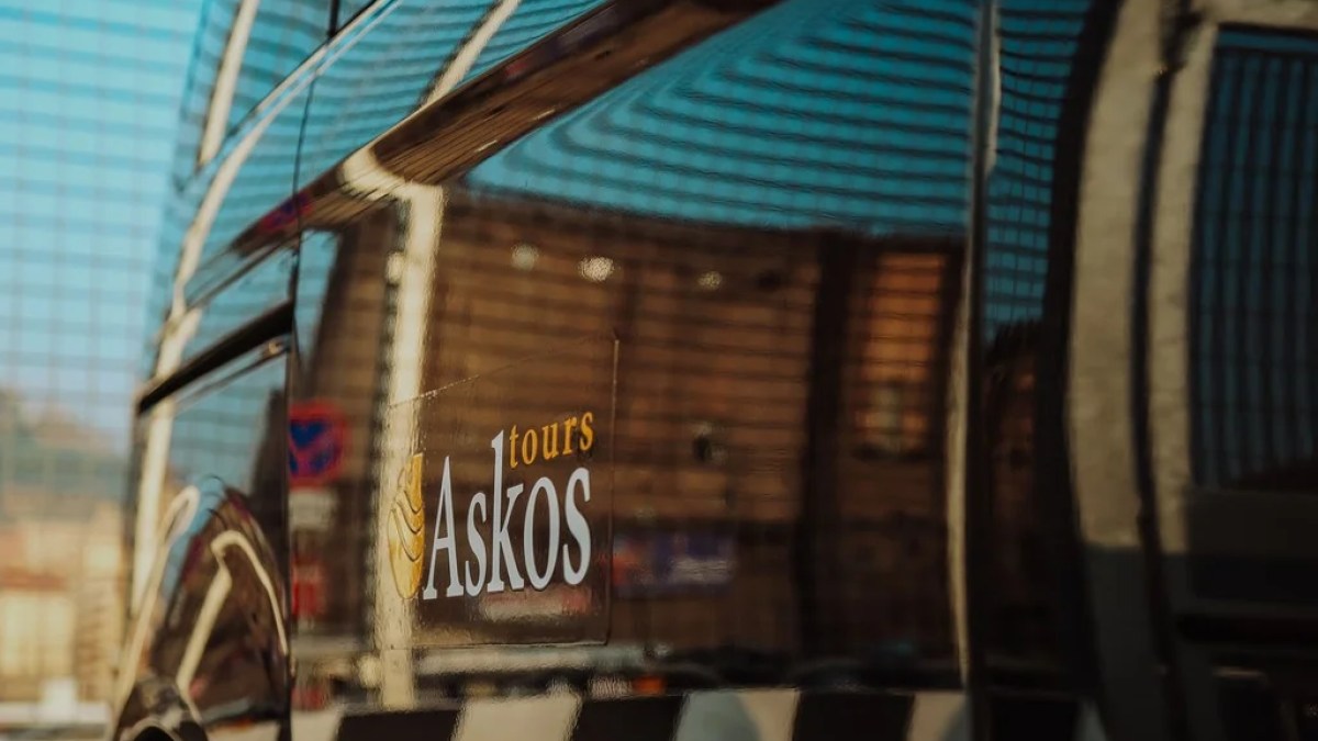 a close up of a train